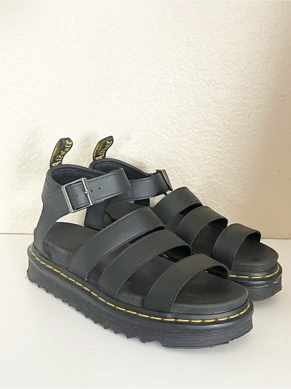 Dr. Martens classic dr